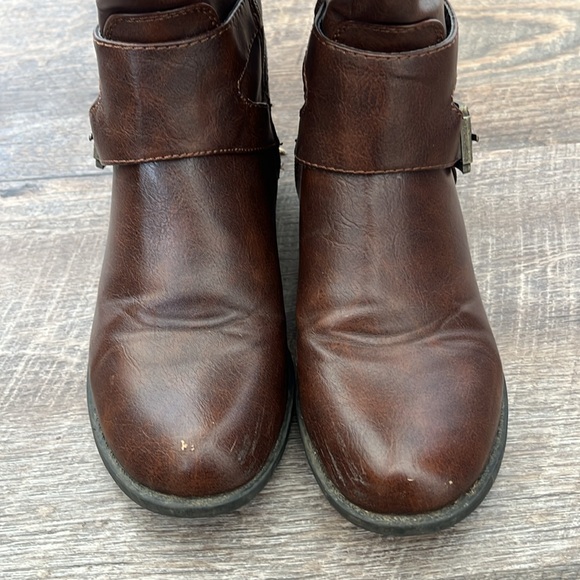 Guess Riding Boots - Picture 6 of 9